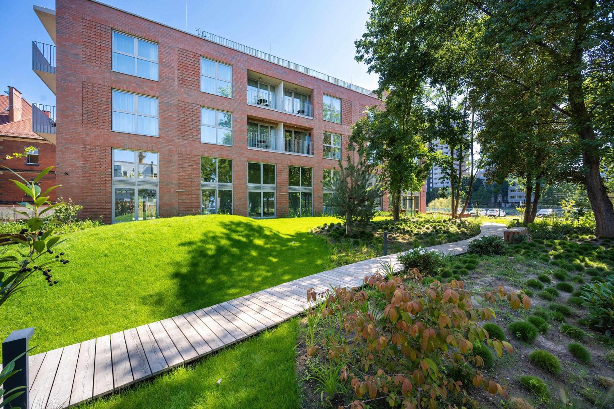 Luxury Apartments With Parking And Air Conditioning Near Wroclaw City Center By Renters Prestige, Wroclaw